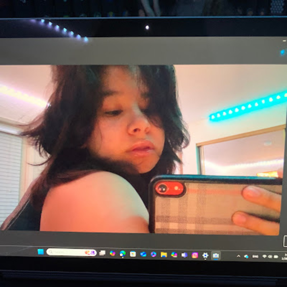 Meet your Posher, Valorie